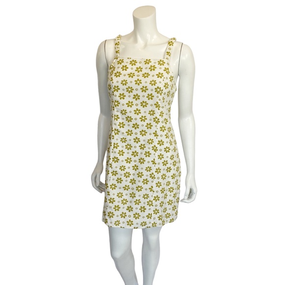 Billabong Dresses & Skirts - Billabong | Women's Green and White Floral Print Mini Dress | Size: M